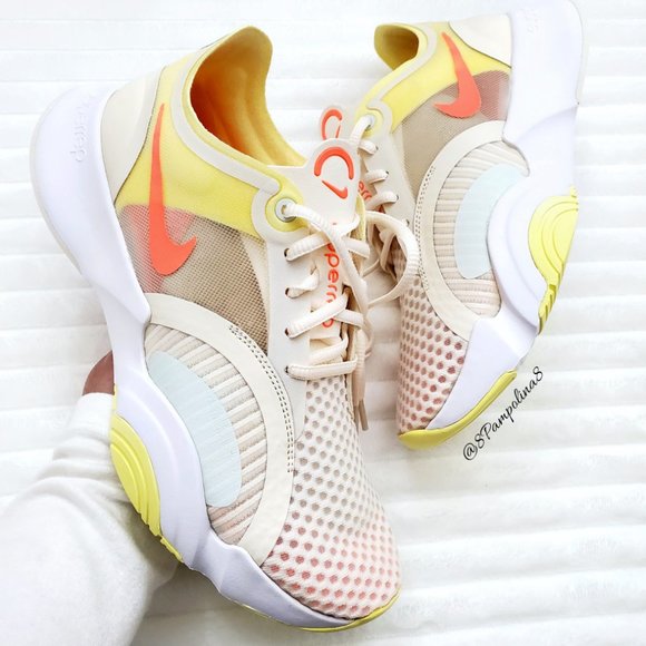 Nike Shoes - Nike SuperRep Go